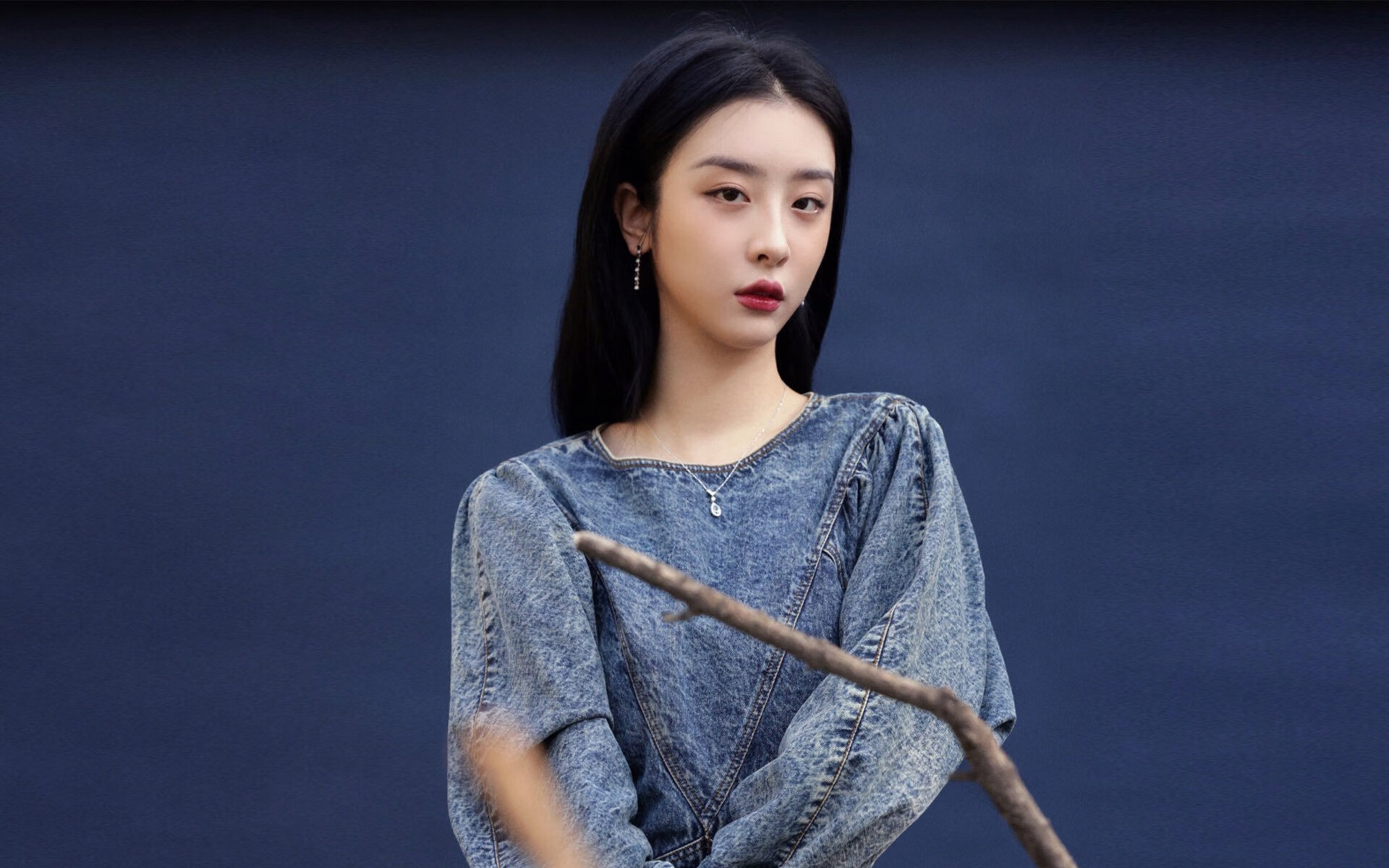 坦克决战，当法国在地图斩落伊拉克，德里赫特在篮下接管西决