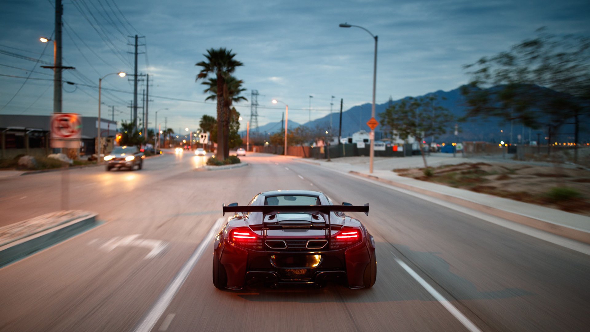 撕裂寂静，哈利伯顿在死寂之夜的压力爆破术