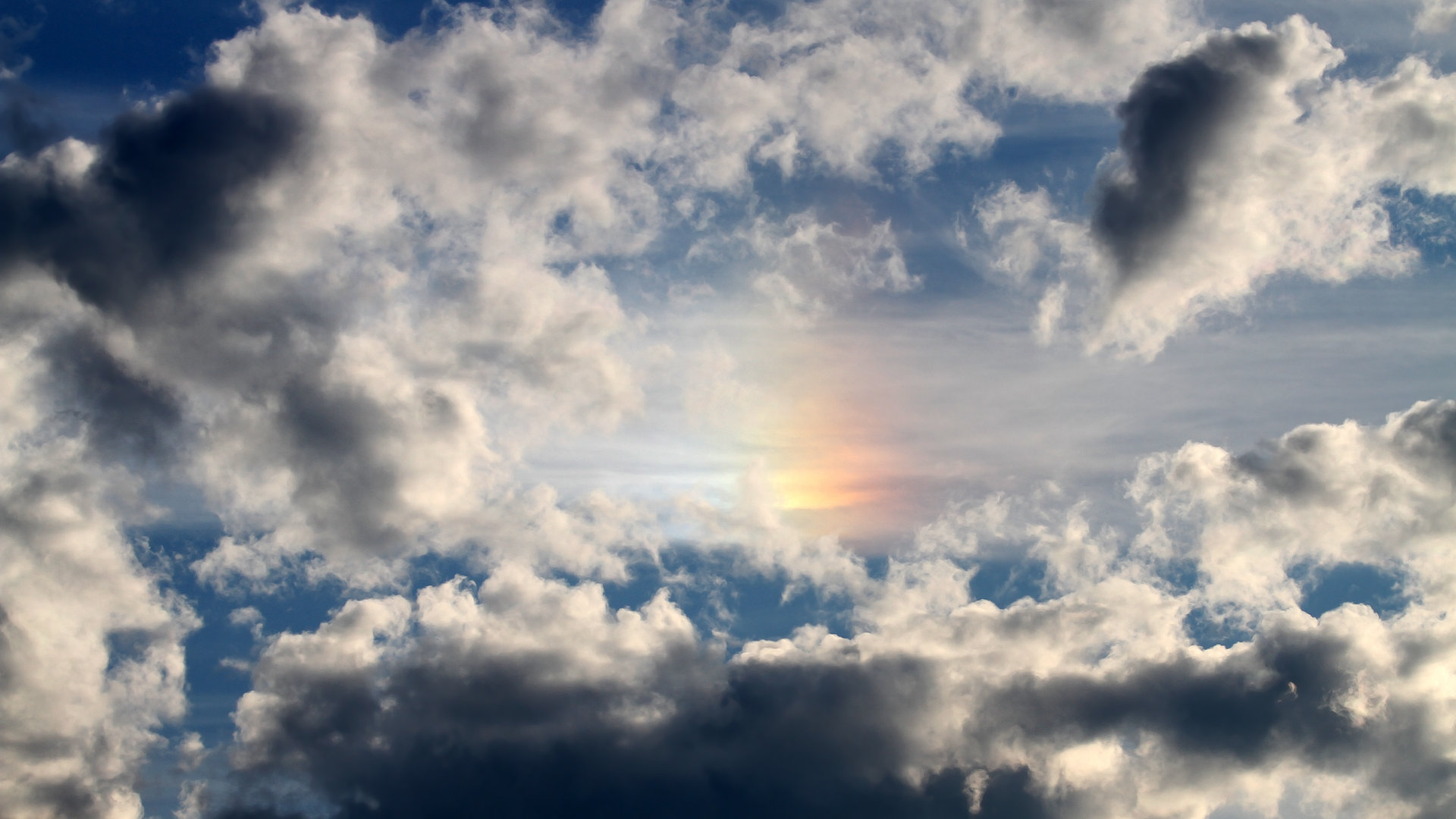 北欧风暴席卷欧陆，弗拉霍维奇关键时刻连斩，丹麦力克比利亚雷亚尔