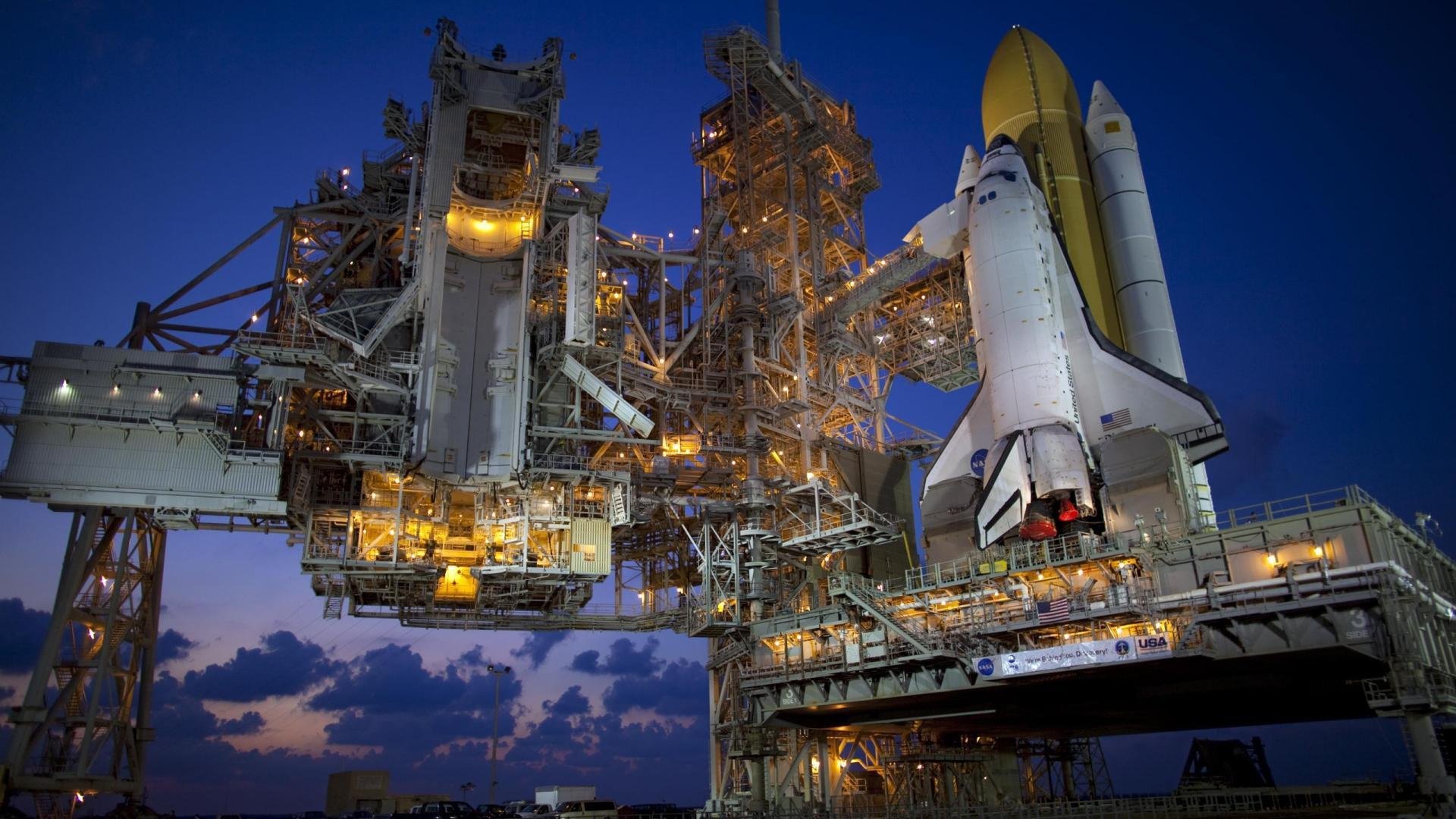 开云官网-绿茵绝境与街道闪电，临界点上的掌控者