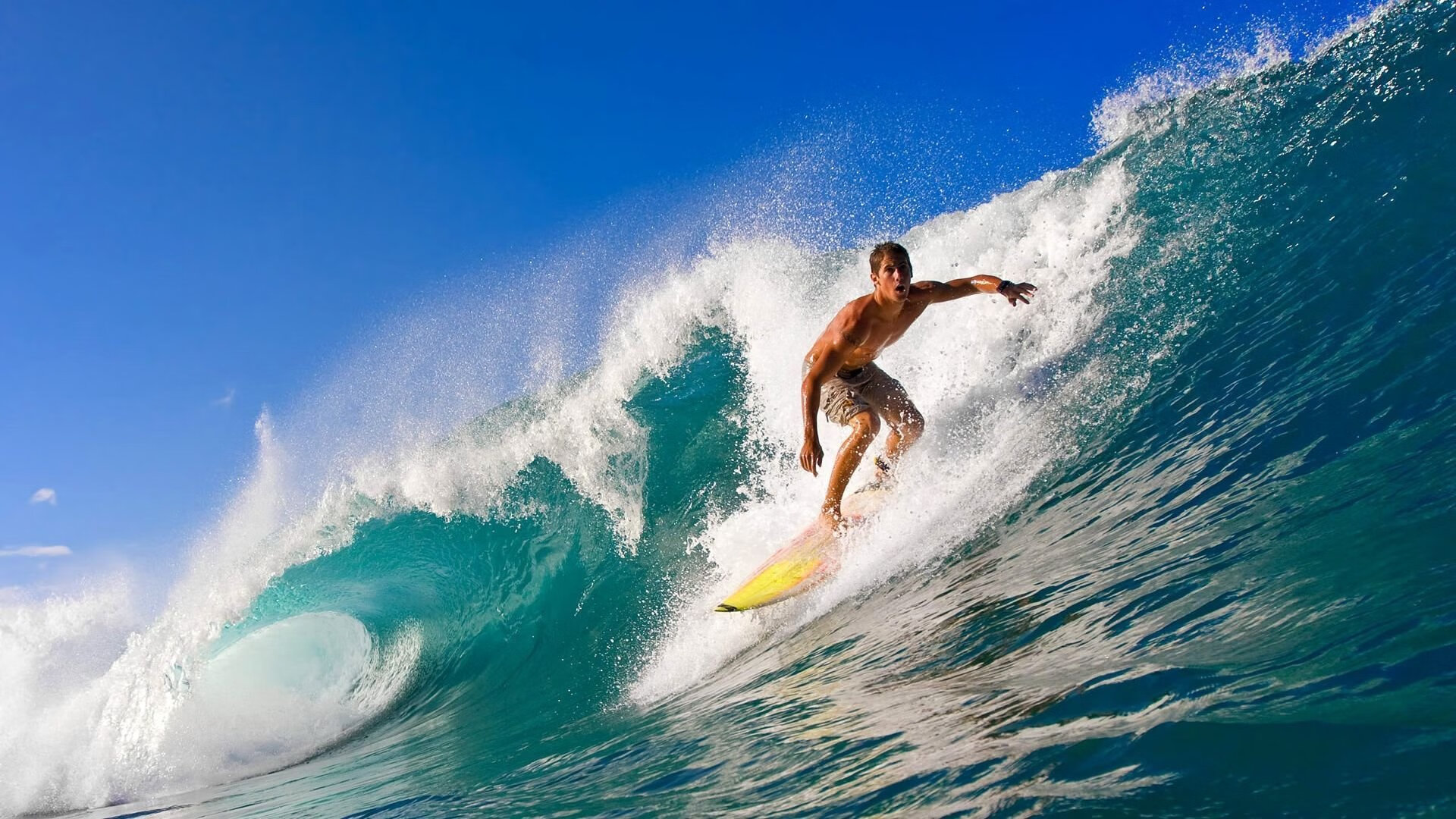 末节先生，爱德华兹吹响英超争冠终场哨