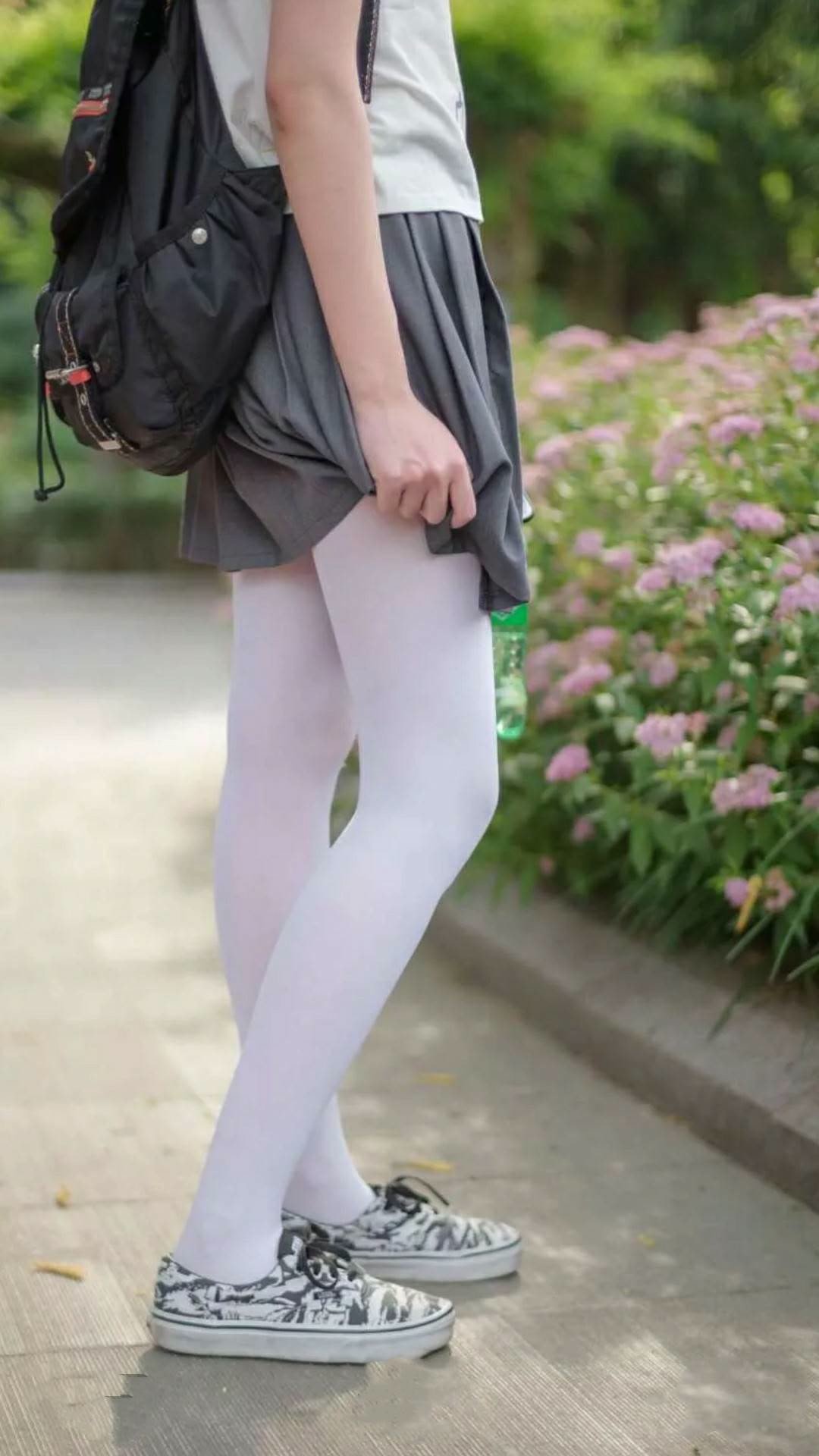 开云体育官网-文班亚马防守端筑起蜘蛛网 字母哥利拉德双星驱动雄鹿力克猛龙