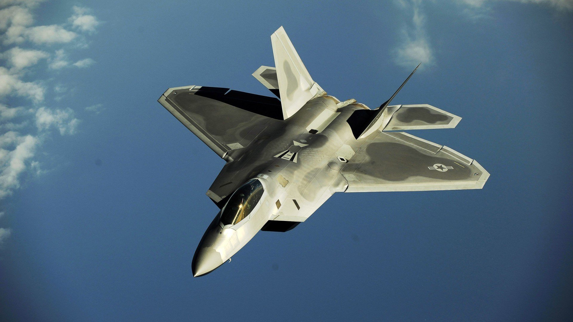 开云官网-德罗赞展现巨星价值，魔术主场收割公牛